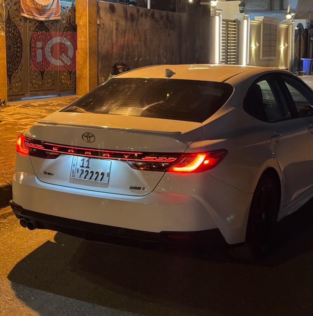 تۆیۆتا کامری